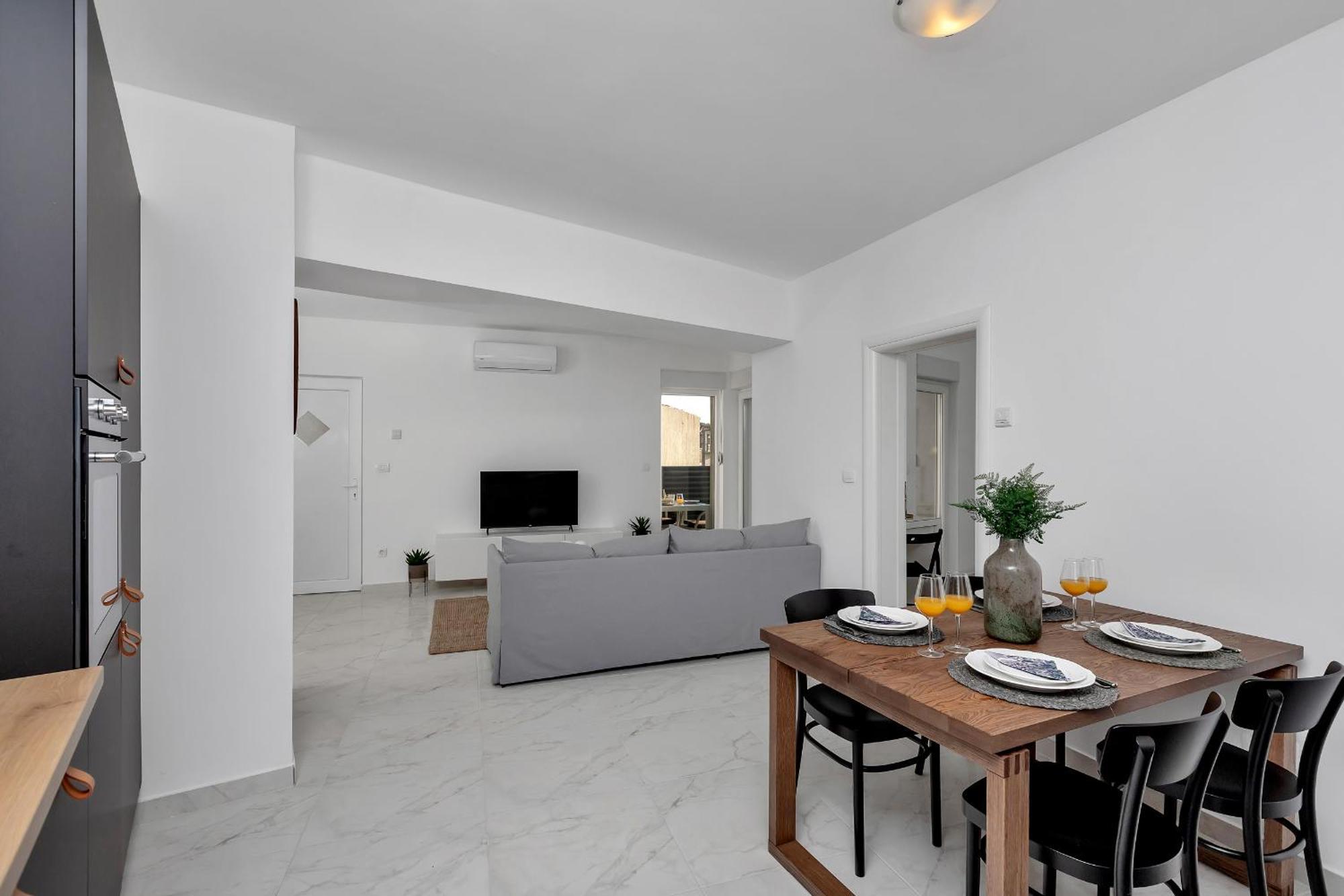 Apartment Lotte With Private Pool In The City Center! 马卡尔斯卡 客房 照片
