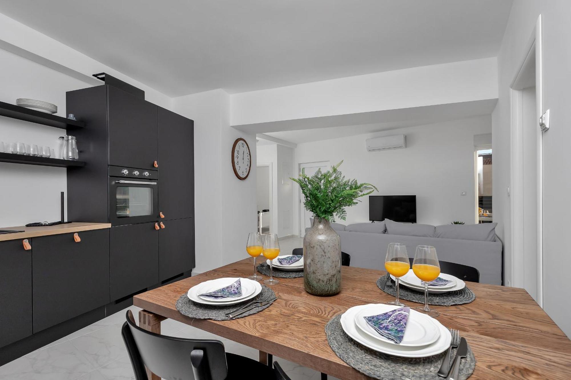 Apartment Lotte With Private Pool In The City Center! 马卡尔斯卡 客房 照片